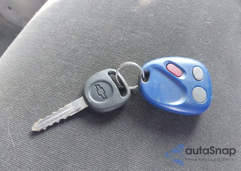 2003 Chevrolet Silverado 1500 Ls z USA, uszkodzony, nr VIN 1GCEK19T83Z178032